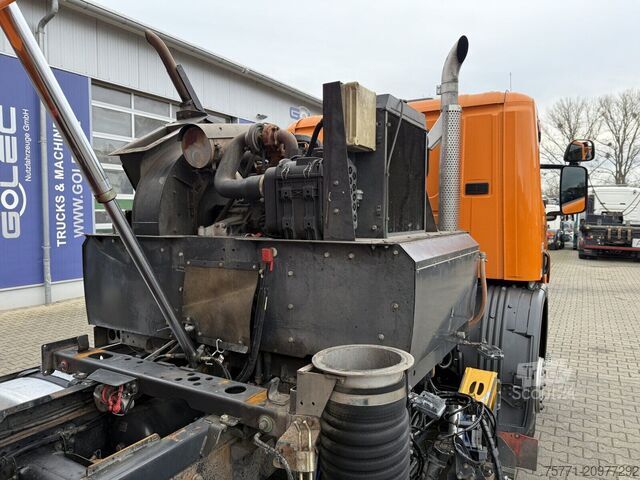 Yol temizleyici Scania P230 4x2 EURO5 ZAMIATARKA JOHNSTON VT605- 6 M³