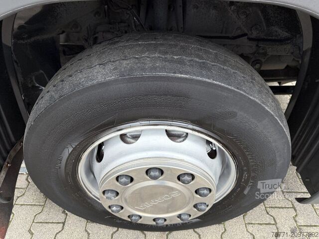 Yol temizleyici Scania P230 4x2 EURO5 ZAMIATARKA JOHNSTON VT605- 6 M³