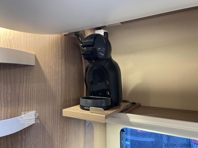 Camping-car semi-intégré MALIBU T 500 RB QB MJ25+ACC+Markise+Backo.+Kaffeem.