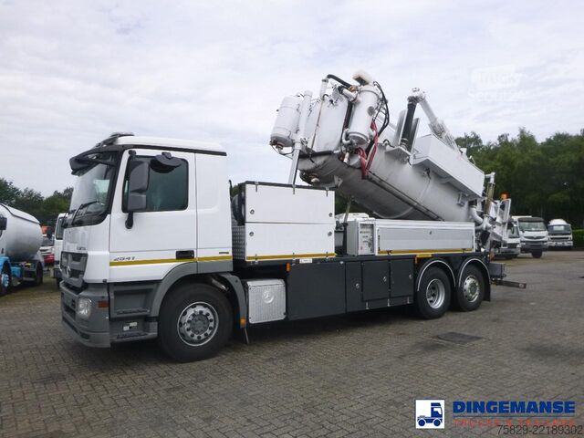 Засмукващо превозно средство Mercedes Actros 2541 6x2 RHD E5 Huwer vacuum tank / hydr...
