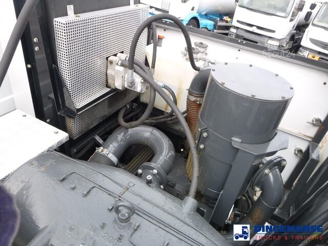 Засмукващо превозно средство Mercedes Actros 2541 6x2 RHD E5 Huwer vacuum tank / hydr...