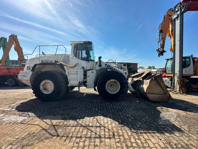 Τροχοφόρος φορτωτής Liebherr Liebherr L 576