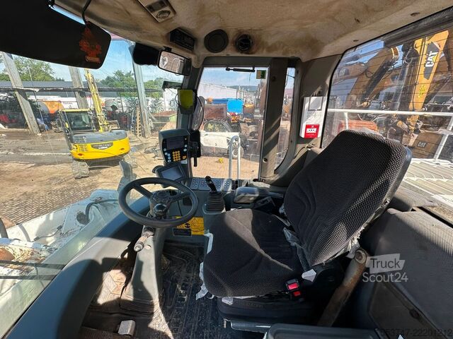 Τροχοφόρος φορτωτής Liebherr Liebherr L 576