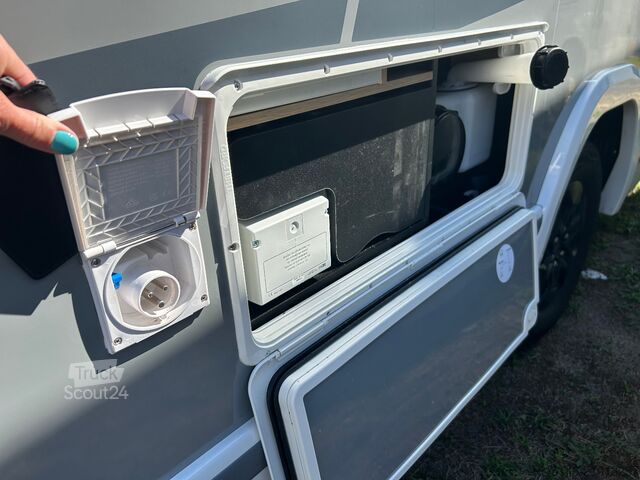 Camping-car semi-intégré CHALLENGER 270 ETAPE ED.M25 | WMN AHK