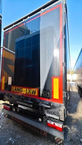 Auflieger mit Pritsche & Plane SCHWARZMÜLLER 3-Achs-Schiebeplanen-Plateausattelauflieger