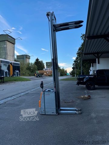 Handmatige stapelaar STILL EXV 20