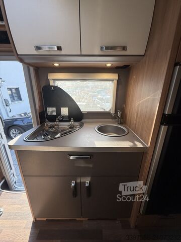 Alcove camper Weinsberg CaraHome 600 DKG