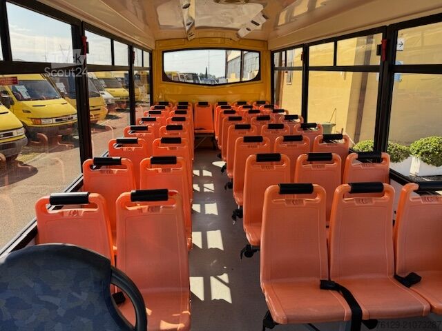 Schulbus Iveco BUS CACCIAMALI 65 C