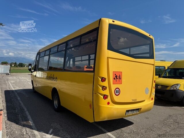 Schulbus Iveco BUS CACCIAMALI 65 C