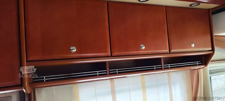 Camper Concorde Charisma 890 LS