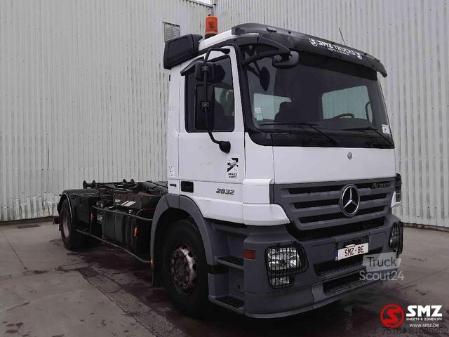 Containertransport Mercedes Actros 2032 lames manual