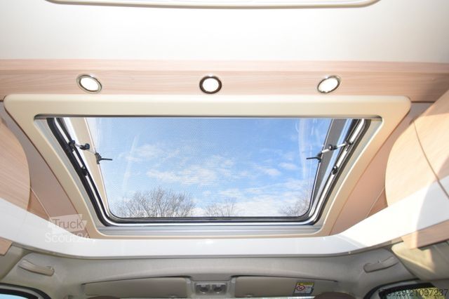 Halvintegreret autocamper BÜRSTNER T 745 NEXXO AUTOMATIK QUEENSB. SAT+TV AHK KAM