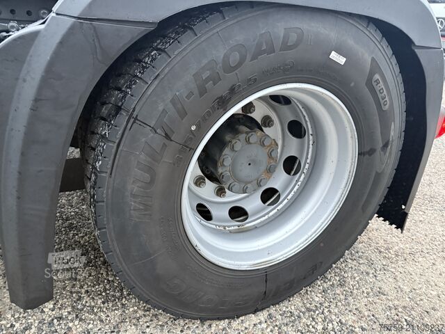 τυπική μονάδα τράκτορα Mercedes-Benz Actros 1845 ADR ÖL-Retarder Euro6