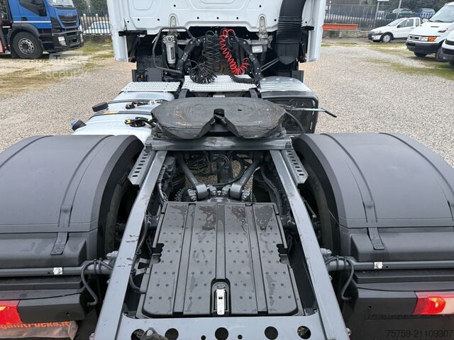 τυπική μονάδα τράκτορα Mercedes-Benz Actros 1845 ADR ÖL-Retarder Euro6