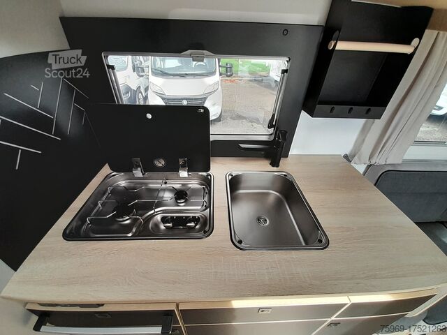 Delintegrerad husbil Chausson 640 ETAPE LINE M25