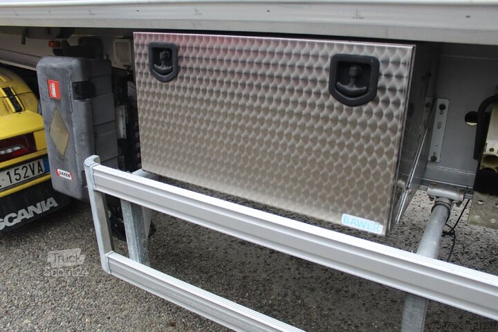 Kipp-Sattelauflieger Menci semirimorchio vasca ribaltabile 46m3 usa