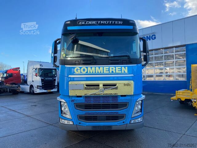 Standartinis-SZM Volvo FH 13.500 Globetrotter / 6x2/4 / 2x Tank