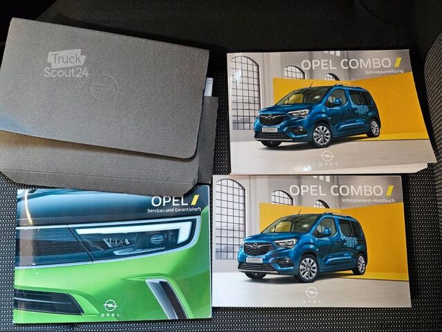 Skåpbil OPEL Combo-e Cargo XL 50-kWh Regalsystem Navi Kamera