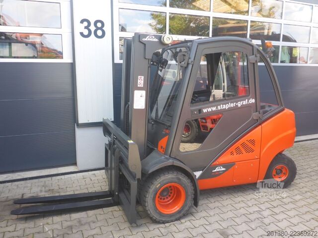 Empilhadeira frontal Linde H30 D