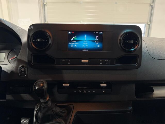 Dodávka s vysokou střechou Mercedes-Benz Sprinter 314 CDI,4x4,Mixto(5-Si.),MR,Standh.