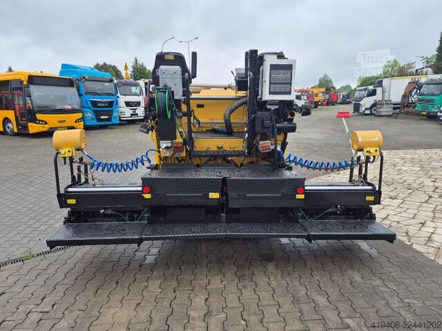 Pokladač Caterpillar AP300 / 1 OWNER / SERVICED!