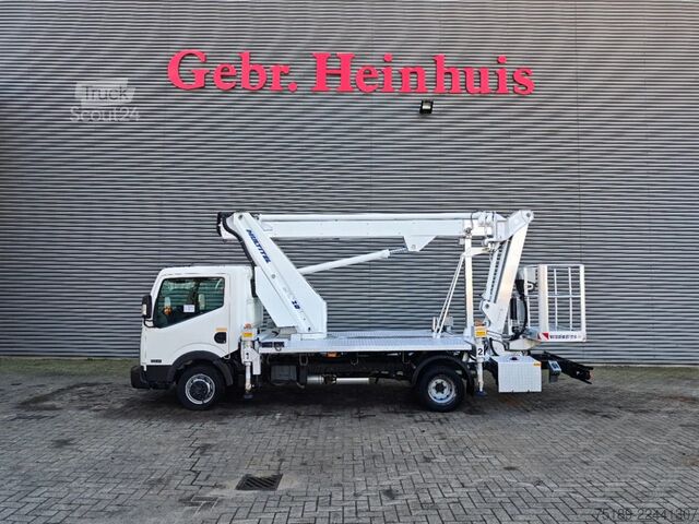 Plataforma elevadora Nissan Cabstar 35.12 NT400 Multitel MJ201