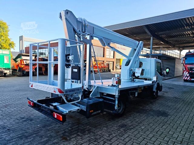 Plataforma elevadora Nissan Cabstar 35.12 NT400 Multitel MJ201