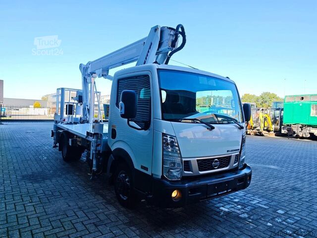 Plataforma elevadora Nissan Cabstar 35.12 NT400 Multitel MJ201