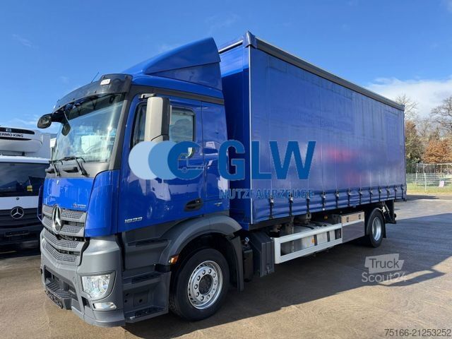 Камион с платформа MERCEDES-BENZ ANTOS 1833 L Pritsche*SCHIEBE*AHK*Vorr. Stapler