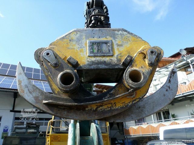 Forstfahrzeuge HSM 904 Forstmaschine Skidder mit Kran 8To Winde