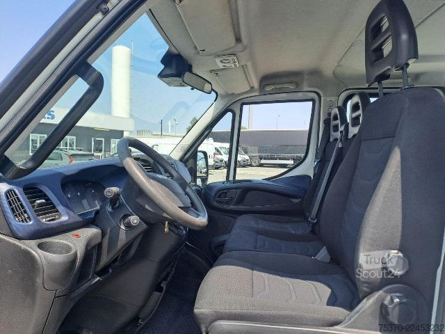 Autoutilitară basculantă IVECO DAILY 35C15