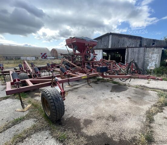Gruber Horsch FG 7.5 mit  Accord-Sähcompactor