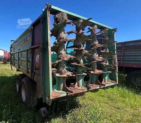 Împrăștietor de gunoi de grajd Oehler STT 120