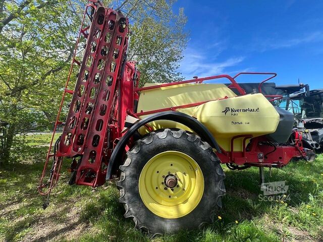 Pulverizator de pesticide Kverneland Ikarus S38