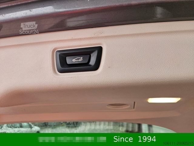 Мікроавтобус BMW 320d Touring xDrive