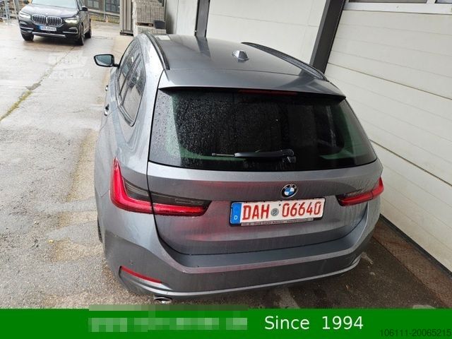 Мікроавтобус BMW 320d Touring xDrive