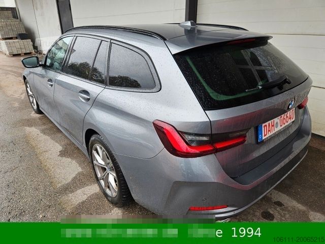 Мікроавтобус BMW 320d Touring xDrive