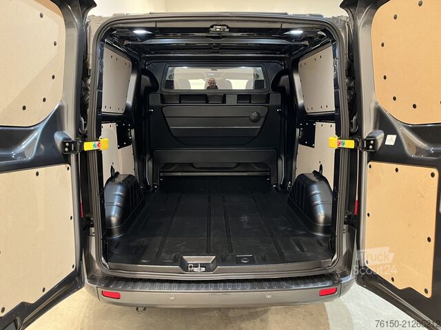 Van double cab Ford Transit Custom 2.0 TDCI L2H1 Limited 130 PK DC ...