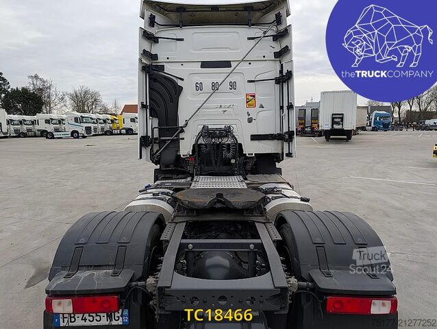 Standard-SZM Renault T 460