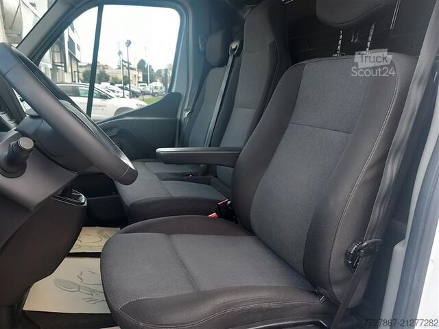 شاحنة نقل بضائع بسقف مرتفع Renault Master T35 2.3 dci 135cv L2H2 Ice E6d-temp