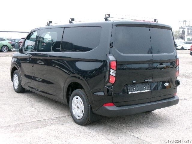 Panelová dodávka FORD Transit Custom Trend 320L2 DoKa 4x4 360Kam iACC