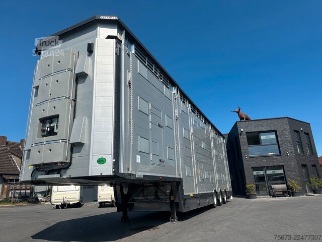Полуприцеп для перевозки скота PEZZIOLI SBA31-SR  3 Stock "Neu"  Dez 2026 Viehauflieger