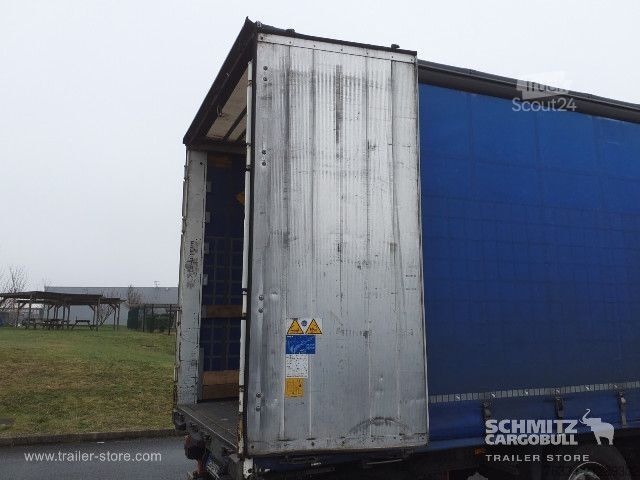 Otvorena poluprikolica sa ceradom Schmitz Cargobull Semitrailer Curtainsider Standard Hayon