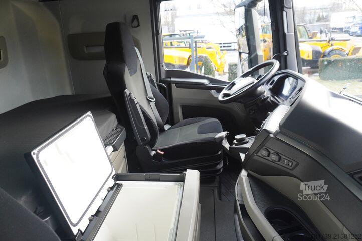 Chłodnia MAN TGX 28.480 6x2 / 2024 / Krone 18 EPAL