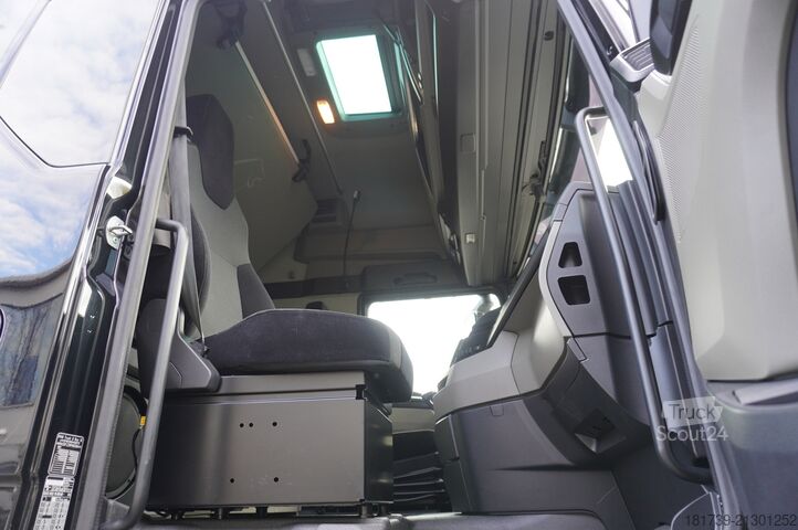 Chłodnia MAN TGX 28.480 6x2 / 2024 / Krone 18 EPAL