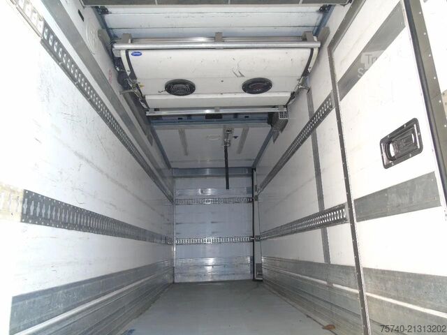 Transport chłodniczy/mrożony Volvo FL 14.210 + ATP/FRC + CARRIER + LIFT + EURO 6