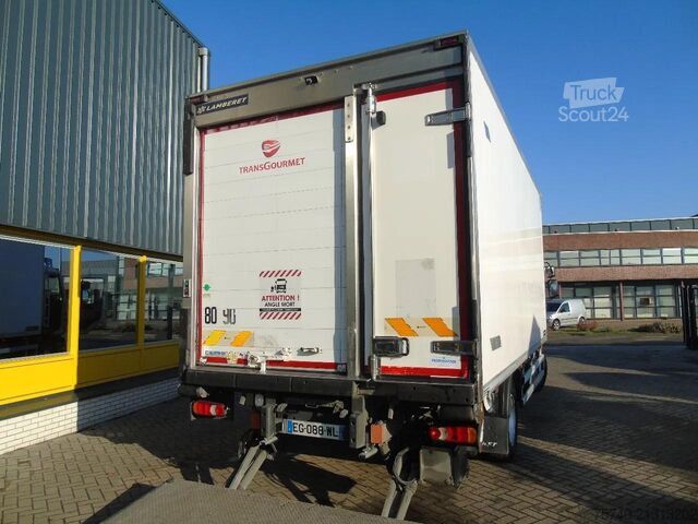 Chladírenská/mrazírenská přeprava Volvo FL 14.210 + ATP/FRC + CARRIER + LIFT + EURO 6