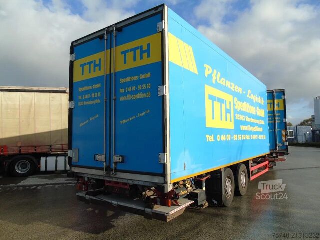 Kølet/frosset transport Schmitz Cargobull 2 AXLE + CARRIER + DHOLLANDIA LOADLIFT