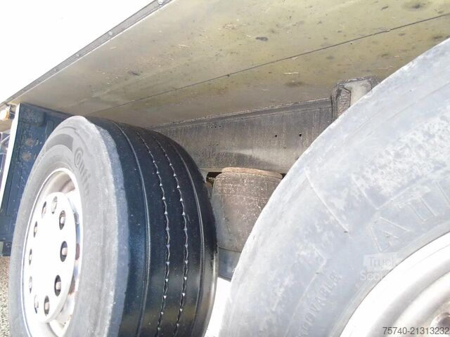 Kølet/frosset transport Schmitz Cargobull 2 AXLE + CARRIER + DHOLLANDIA LOADLIFT