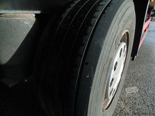 Kølet/frosset transport Schmitz Cargobull 2 AXLE + CARRIER + DHOLLANDIA LOADLIFT